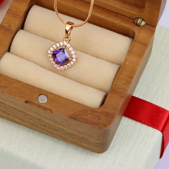 "Princess-Cut Purple Halo Pendant in Gold Plated Brass – Glam Touch, XPPT1793 - Picture 8 of 13